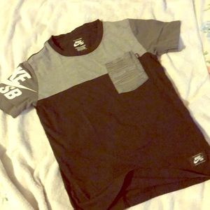 Nike T-Shirt. Boys.
